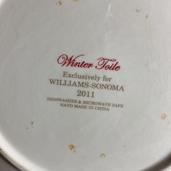 3 William Sonoma Winter Toile 2011 Salad Plates Holly Pomegranate & Poinsettia - Picture 9 of 9